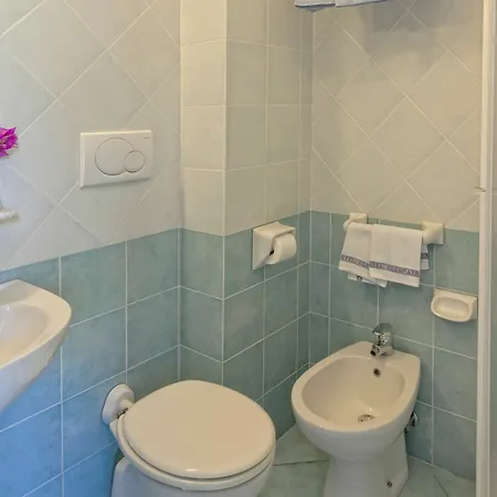 Hotel Cleopatra 3*