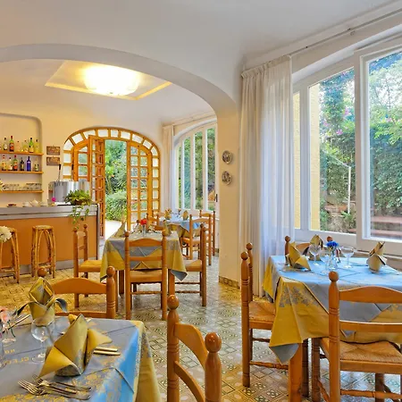 Hotel Cleopatra Ischia